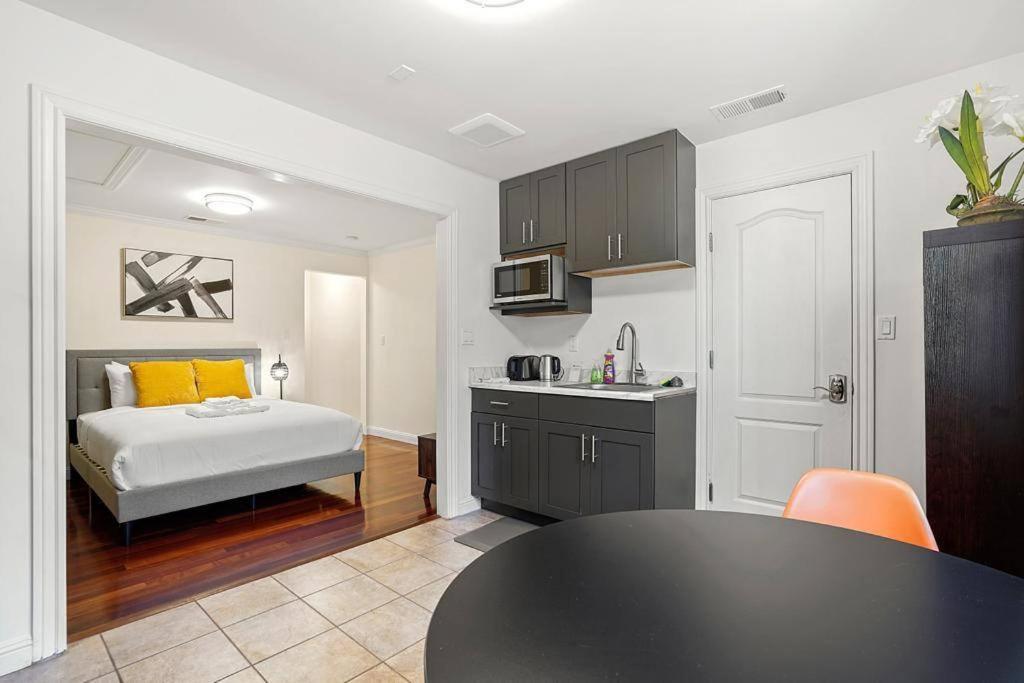 Lovely Relaxing Private Studio Near Westlake 델리시티 외부 사진